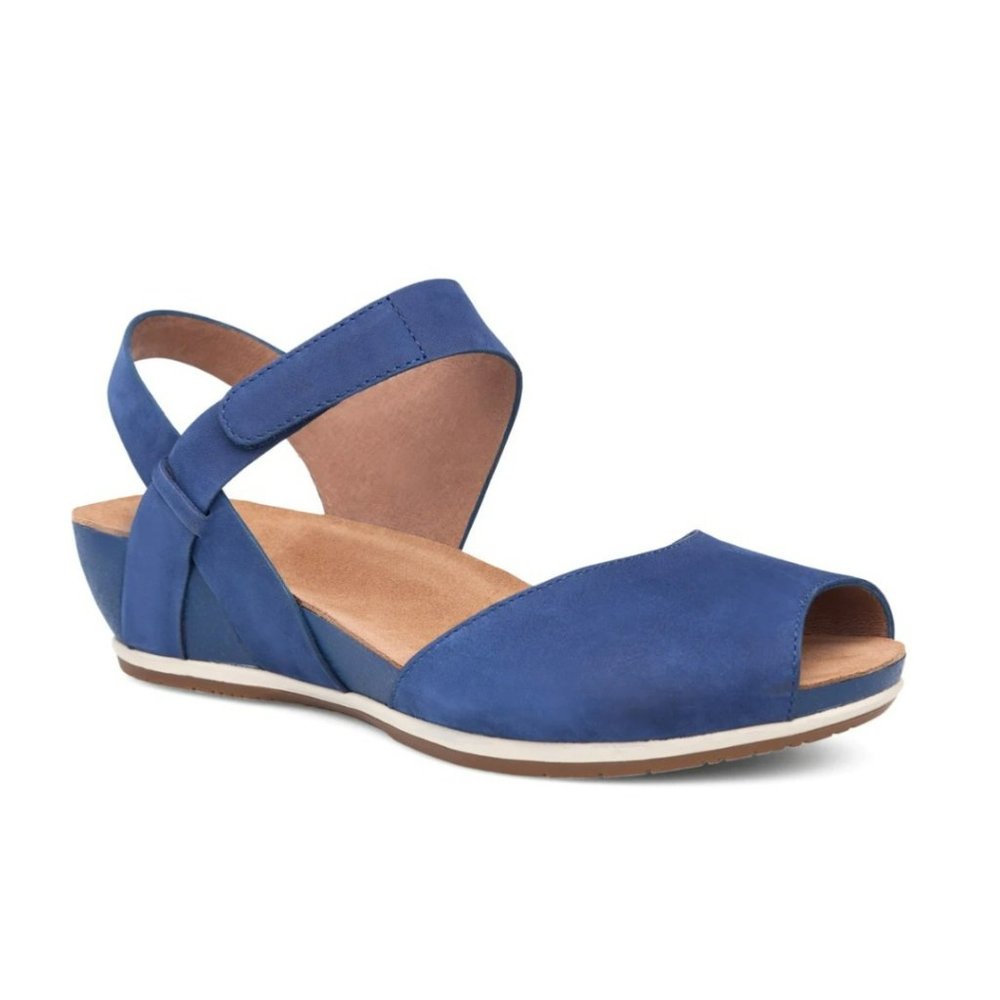 Dansko Vera Sandals Cushioning Cork Wedge Leather 9